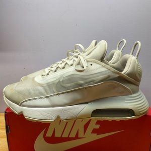 Nike Air Max 2090”Triple White”